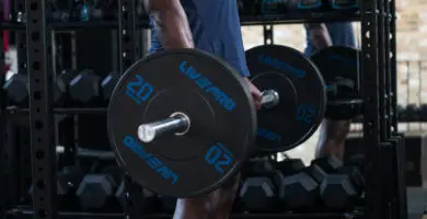 Athlete performing a heavy deadlift to build strength and power. Trainer coaching proper deadlift form for injury prevention.” Step-by-step guide to mastering the deadlift for athletic performance.” Comparison of different deadlift variations for strength development. Weightlifter executing a perfect deadlift with correct technique