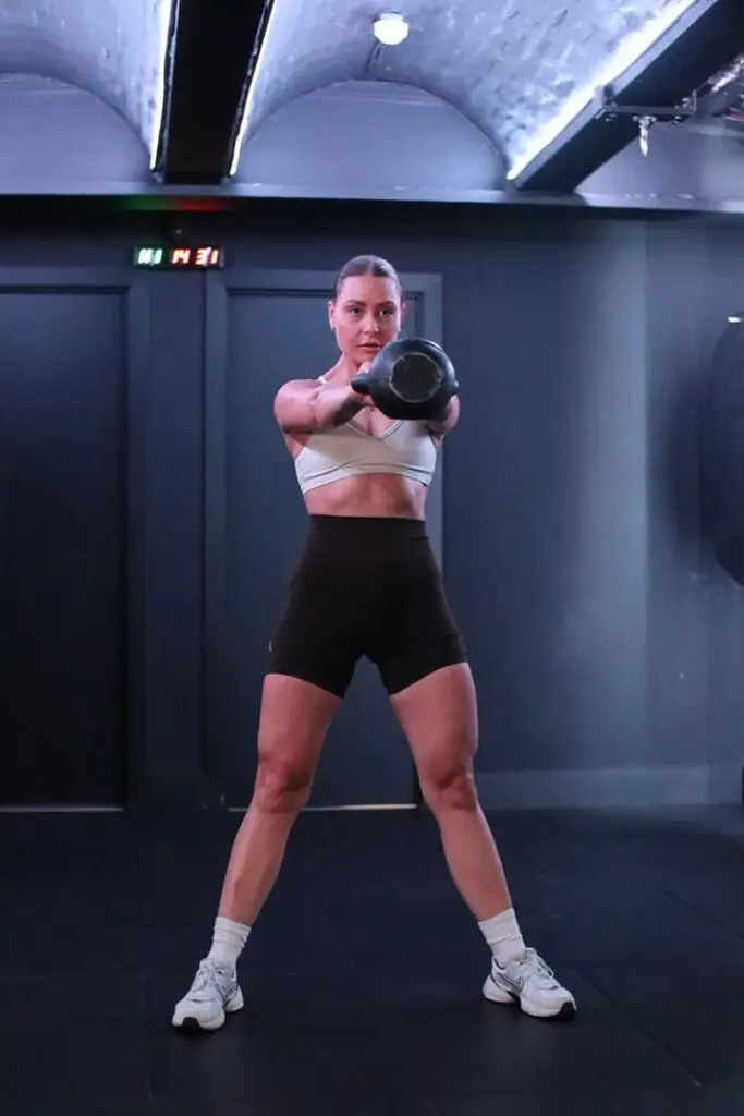 The Easy Guide to Supersets: Get More from Your Workouts with 12Reps