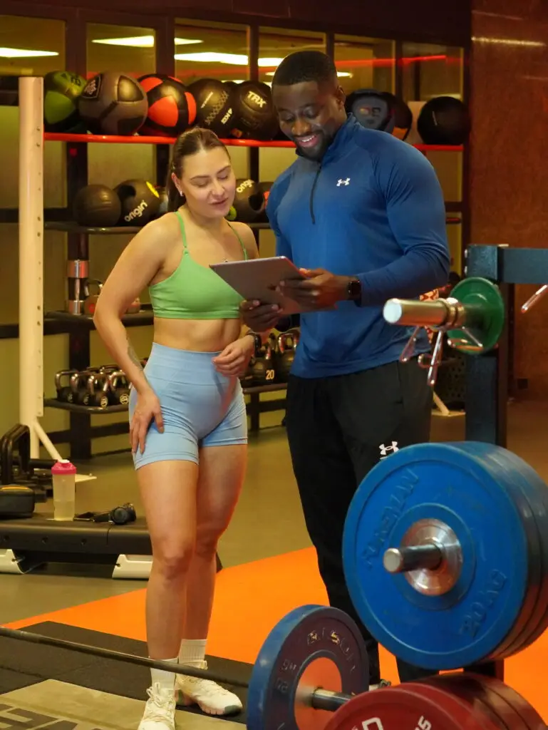 Mindful Strength Training: Cultivating Focus and Consistency for Optimal Results