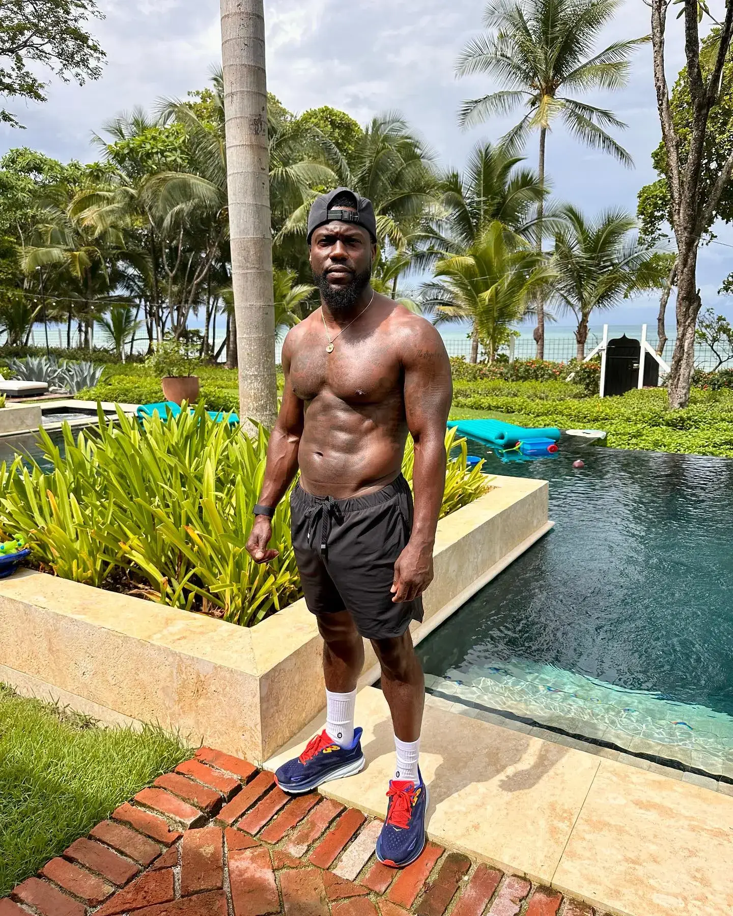 Get in Shape Like Kevin Hart: Your 12-Week PT Guide