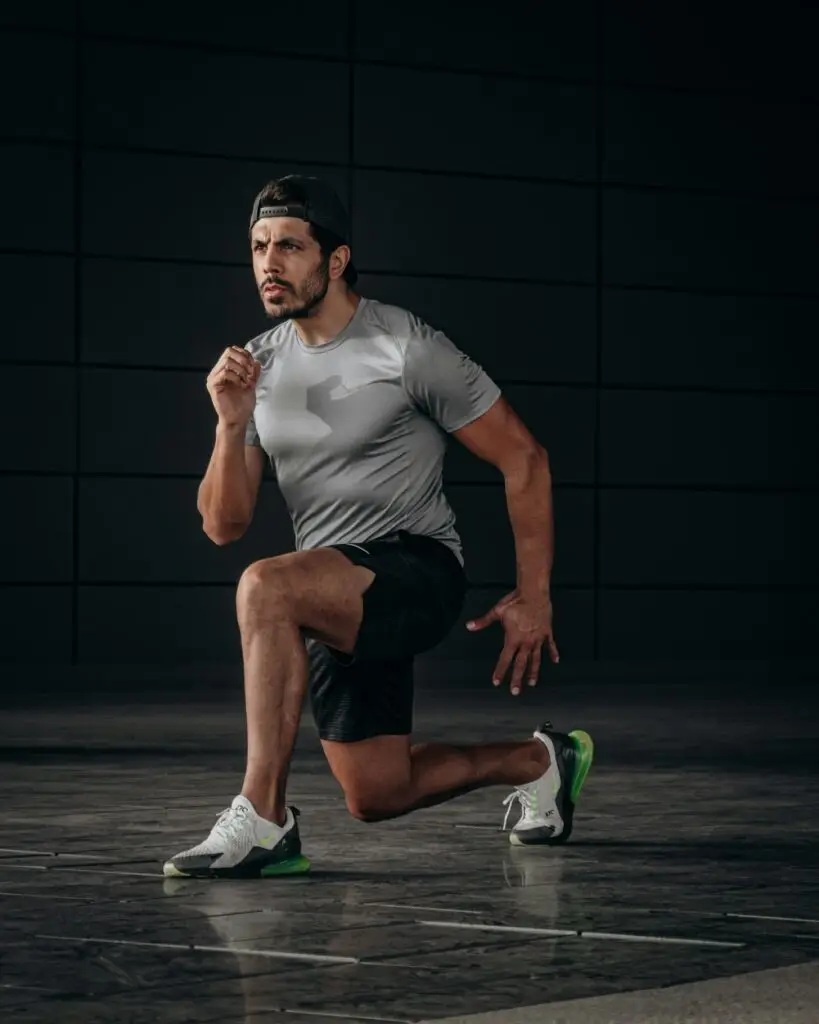 Strength Training with Resistance Bands: Your Science-Backed Guide to Building Muscle Anywhere - 12reps app - strength training app