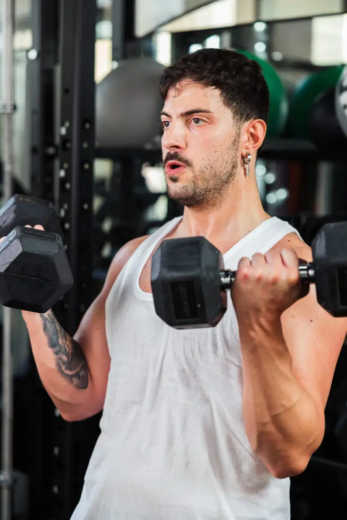 Full-Body Workout (3 days a week) Squats: 3 sets of 12 reps Bench Press: 3 sets of 12 reps Bent-Over Rows: 3 sets of 12 reps Overhead Press: 3 sets of 12 reps Bicep Curls: 3 sets of 12 reps Tricep Pushdowns: 3 sets of 12 reps Plank: 3 sets, hold for 60 seconds Upper/Lower Split (4 days a week) Upper Body Day 1: * Incline Dumbbell Press: 3 sets of 12 reps* Lat Pulldowns: 3 sets of 12 reps * Seated Dumbbell Shoulder Press: 3 sets of 12 reps * Cable Rows: 3 sets of 12 reps * Dumbbell Lateral Raises: 3 sets of 12 reps * EZ Bar Curls: 3 sets of 12 reps * Overhead Tricep Extensions: 3 sets of 12 reps Lower Body Day 1: * Leg Press: 3 sets of 12 reps * Romanian Deadlifts: 3 sets of 12 reps * Leg Extensions: 3 sets of 12 reps * Hamstring Curls: 3 sets of 12 reps * Calf Raises: 3 sets of 15-20 reps * Ab Crunches: 3 sets of 15-20 reps Upper Body Day 2: * Flat Barbell Bench Press: 3 sets of 12 reps * Pull-Ups (or assisted pull-ups): 3 sets to failure (aim for 8-12 reps) * Arnold Press: 3 sets of 12 reps * T-Bar Rows: 3 sets of 12 reps * Face Pulls: 3 sets of 15 reps * Hammer Curls: 3 sets of 12 reps * Dips (or bench dips): 3 sets to failure (aim for 8-12 reps) Lower Body Day 2: * Barbell Squats: 3 sets of 12 reps * Good Mornings: 3 sets of 12 reps * Lunges: 3 sets of 12 reps per leg * Glute Bridges: 3 sets of 15 reps * Seated Calf Raises: 3 sets of 15-20 reps * Hanging Leg Raises: 3 sets to failure