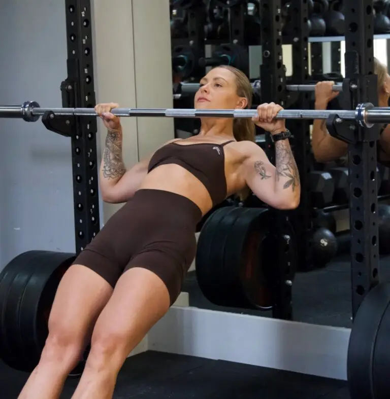 Strength Training Upper Body for Women: Breaking Barriers and Building Power- 12reps app