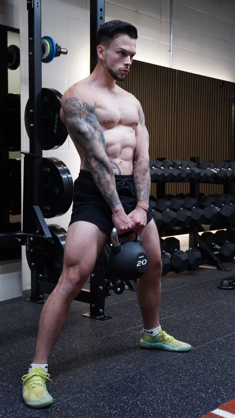 12reps app, building muscle -Building Muscle Mass After 40 - kettlebell reverse lunges