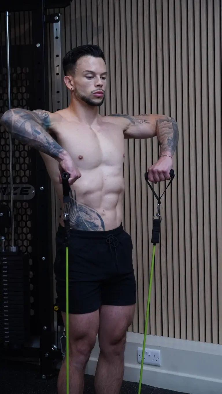 strength training app for men over 30 years ola