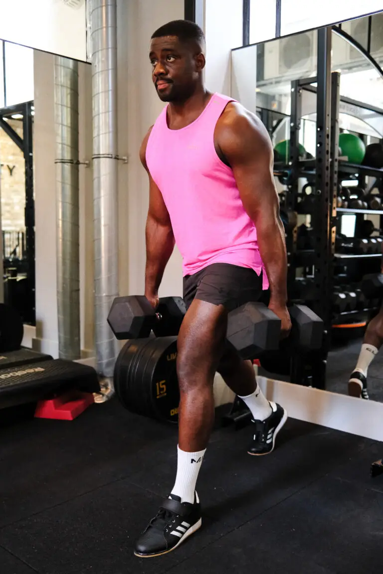 dumbbell reverse lunges - 12reps strength training app