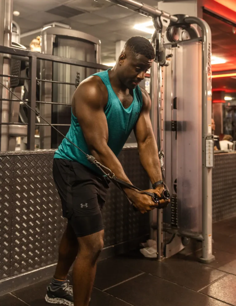 cable chest fly, 12reps app