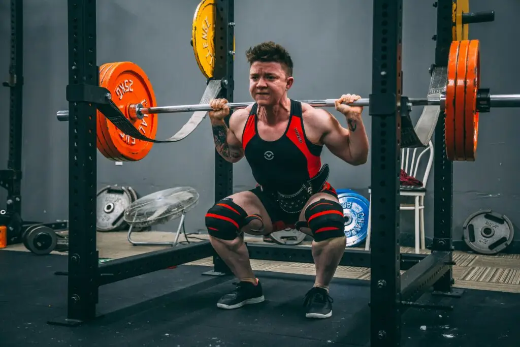 Strength vs. Hypertrophy Training: A Personal Trainer’s Guide to Building Muscle and Power