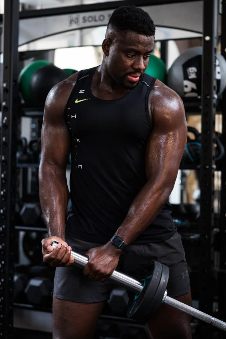 Strength vs. Hypertrophy Training: A Personal Trainer’s Guide to Building Muscle and Power