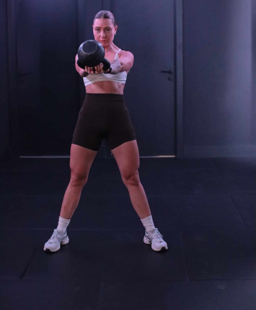 How Long Should I Rest Between Sets? Complete Recovery Guide