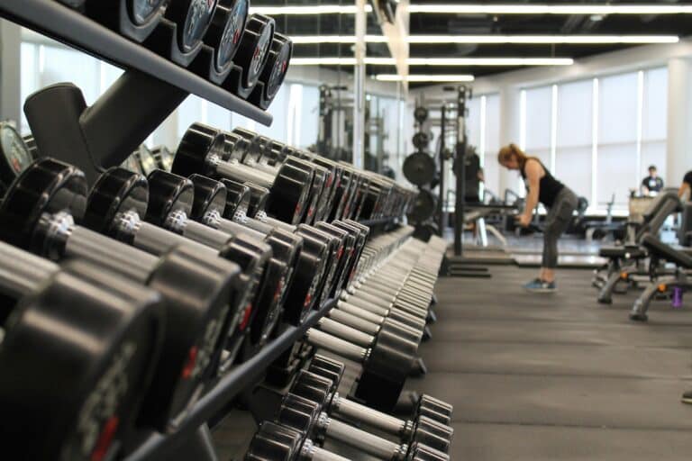 gym floor:gym: How to Use New Gym Equipment Without Feeling Foolish