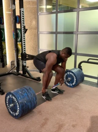 Leg day done 🔥

•Deadlift: 220 logged
•Split Squats: 40kg each hand logged
•Goblet Squat: 50kg logged
•Leg Extension: locked in

Strength is built one rep at a time. No shortcuts. No excuses. Just track, push, repeat.

Your turn, what’s the heaviest leg day you’ve logged this month?

Download the 12reps app now. 

 #12reps #legday #strengthtraining #gymtracking
#viral