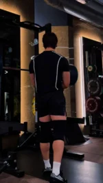 Funny how lifting weights clears your head. One good strength session and suddenly the small stuff doesn’t feel so loud. Training your body sharpens your mind too, more focus, more calm, more you.